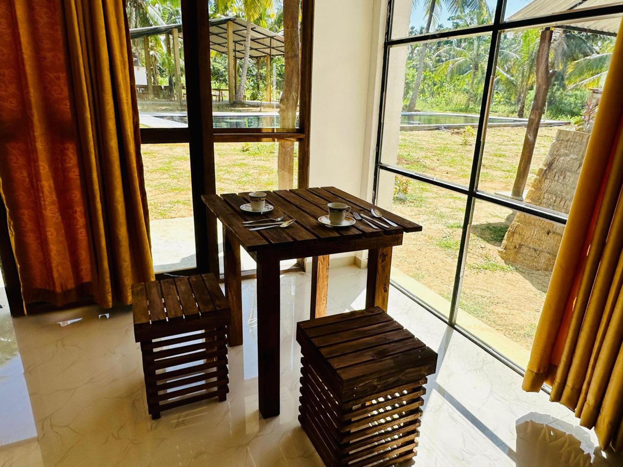 Paramount Safari Cottage Udawalawe Exteriör bild